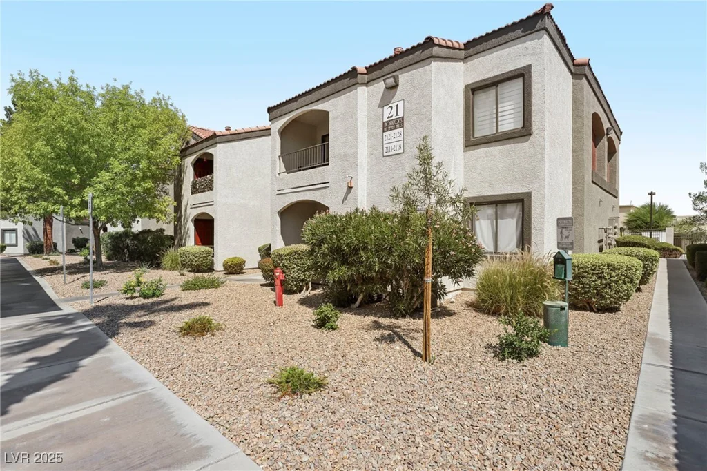 950 Seven Hills, Henderson, NV 89052