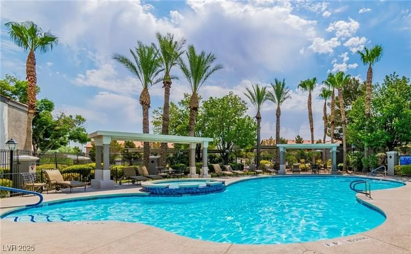 950 Seven Hills, Henderson, NV 89052