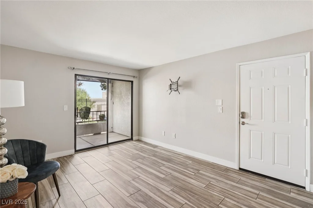 950 Seven Hills, Henderson, NV 89052