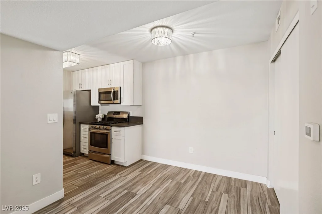 950 Seven Hills, Henderson, NV 89052