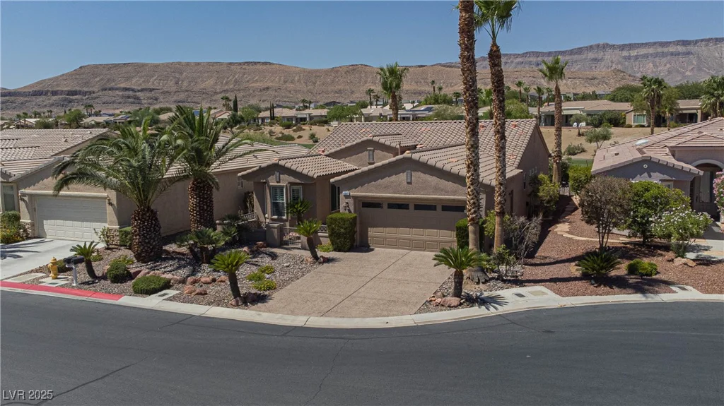 4987 Pensier, Las Vegas, NV 89135