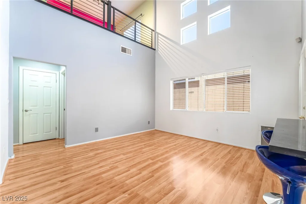 925 Veranda View, Las Vegas, NV 89123