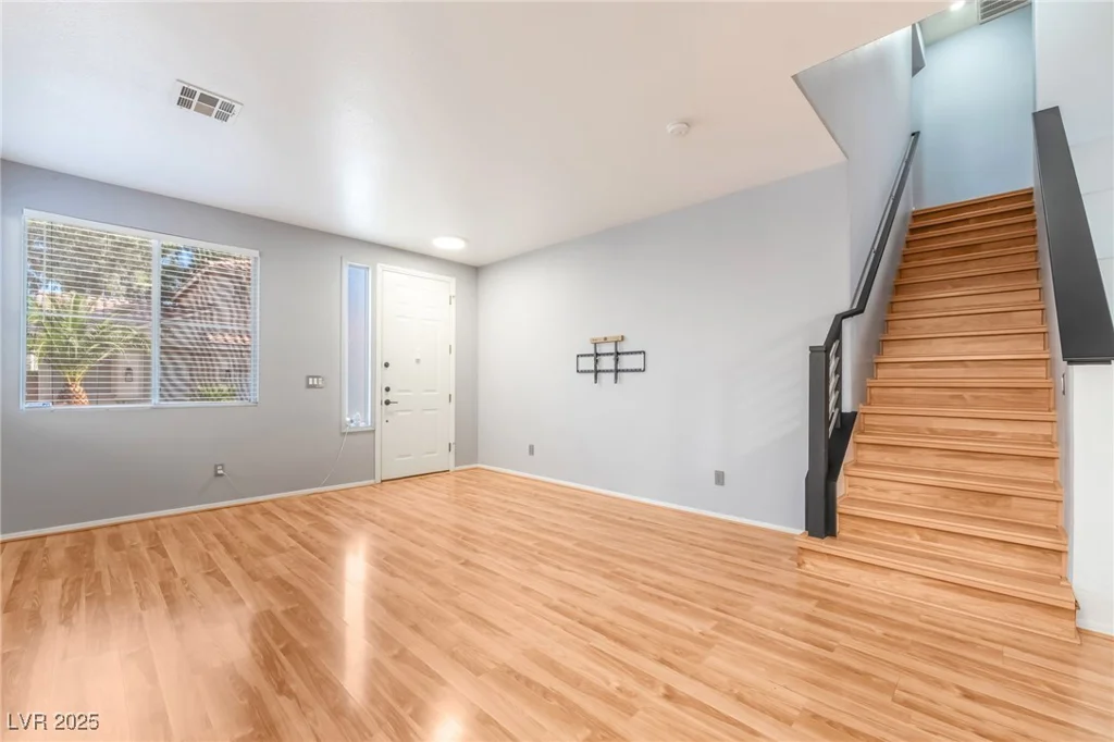 925 Veranda View, Las Vegas, NV 89123