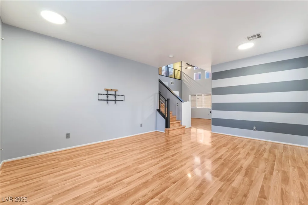 925 Veranda View, Las Vegas, NV 89123