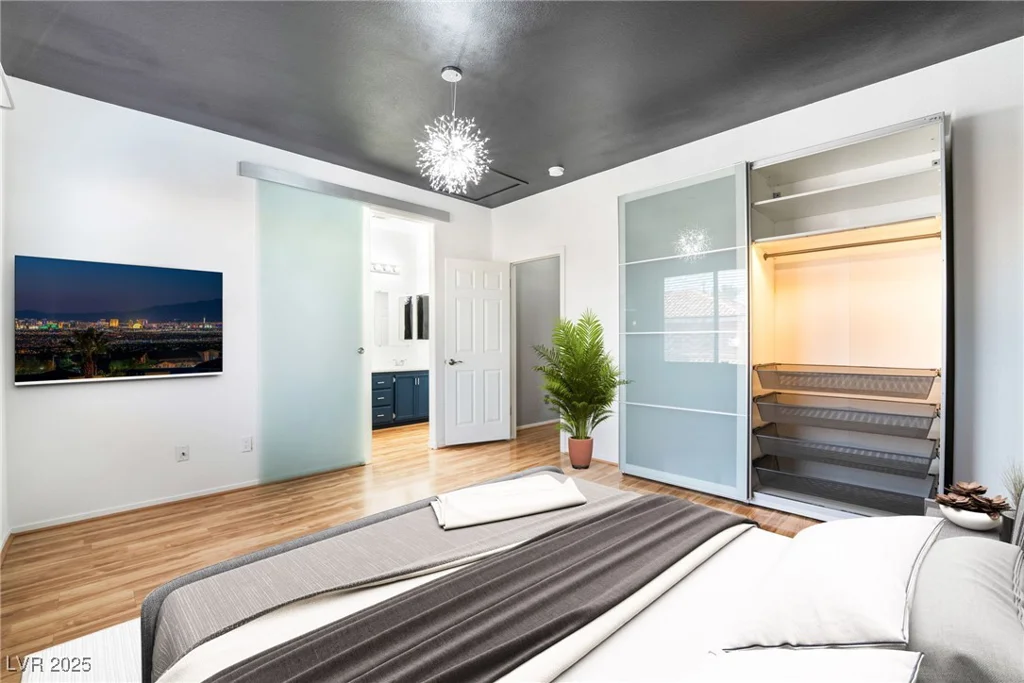 925 Veranda View, Las Vegas, NV 89123