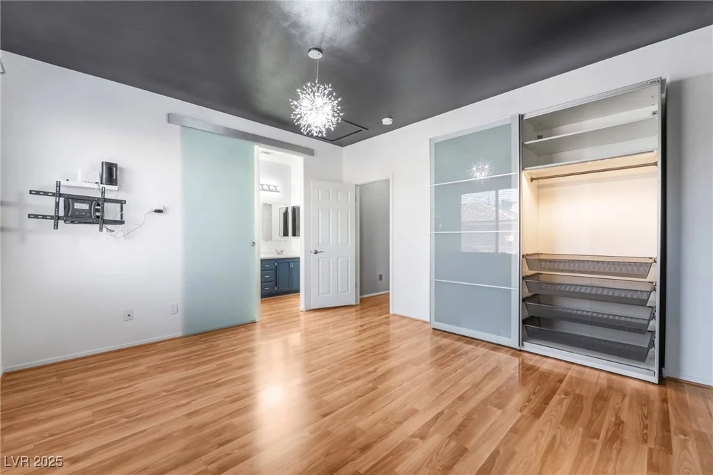 925 Veranda View, Las Vegas, NV 89123