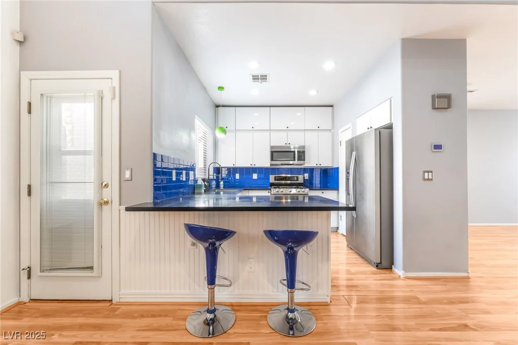 925 Veranda View, Las Vegas, NV 89123