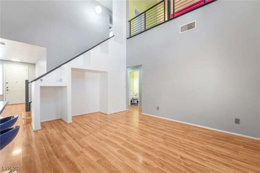 925 Veranda View, Las Vegas, NV 89123