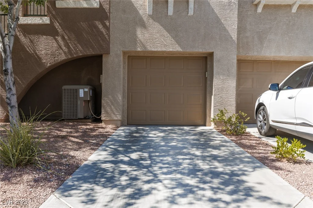 10809 Garden Mist, Las Vegas, NV 89135