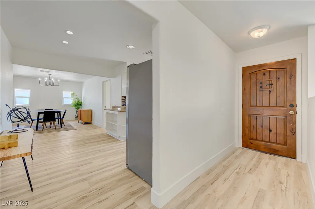 6316 Portola, Las Vegas, NV 89108