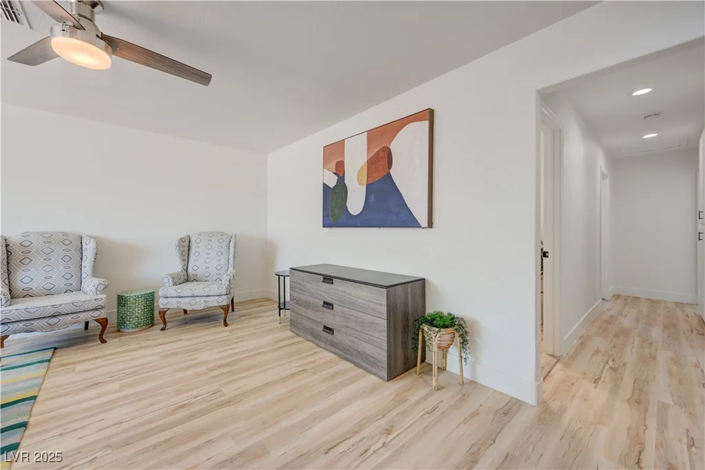 6316 Portola, Las Vegas, NV 89108