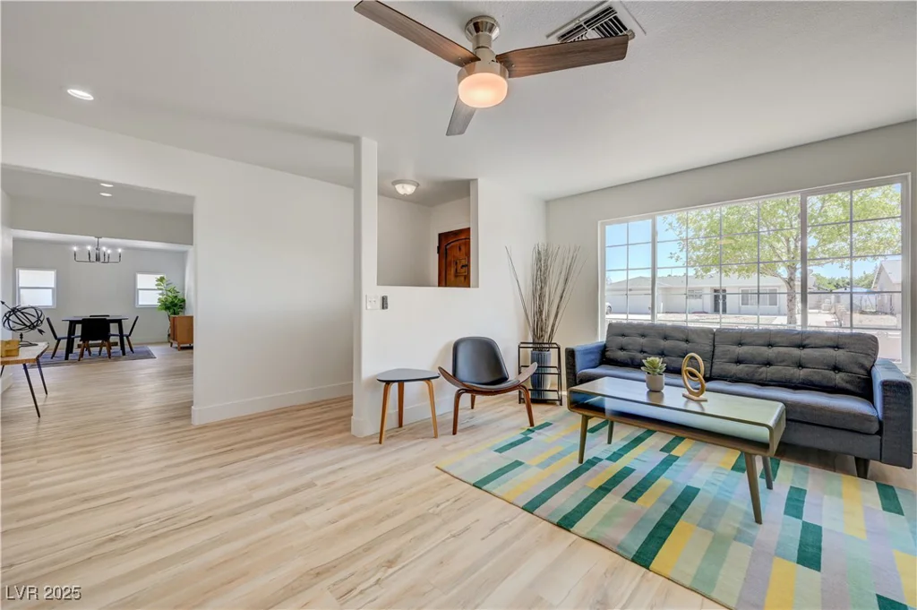 6316 Portola, Las Vegas, NV 89108