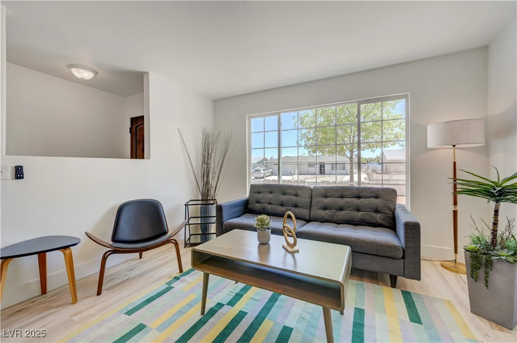 6316 Portola, Las Vegas, NV 89108