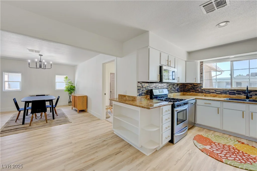 6316 Portola, Las Vegas, NV 89108