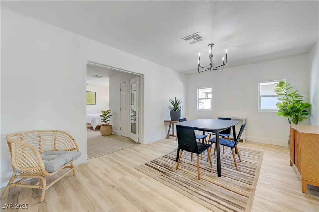 6316 Portola, Las Vegas, NV 89108