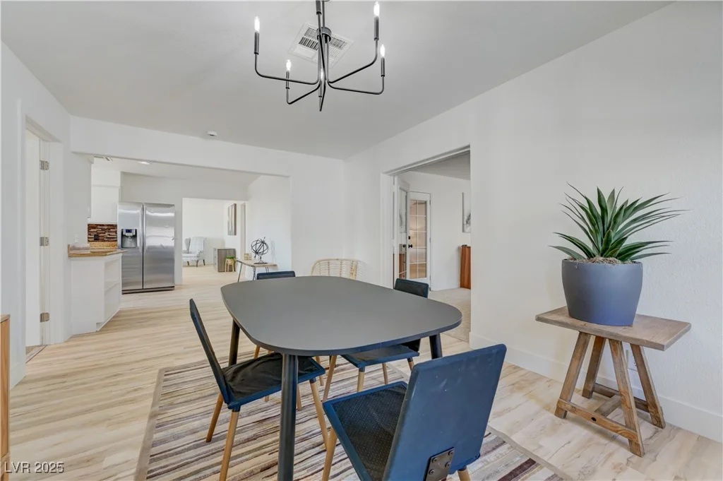 6316 Portola, Las Vegas, NV 89108