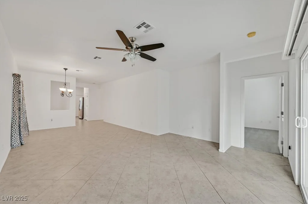 2413 Desert Sparrow, North Las Vegas, NV 89084