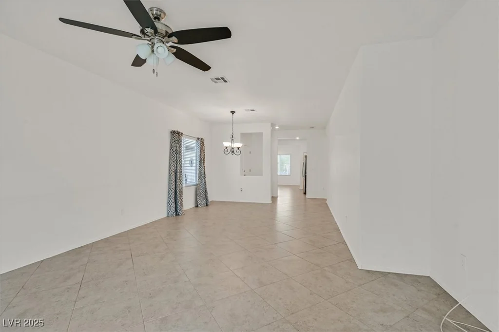 2413 Desert Sparrow, North Las Vegas, NV 89084