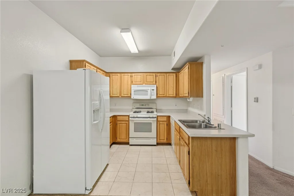 5655 Sahara, Las Vegas, NV 89142