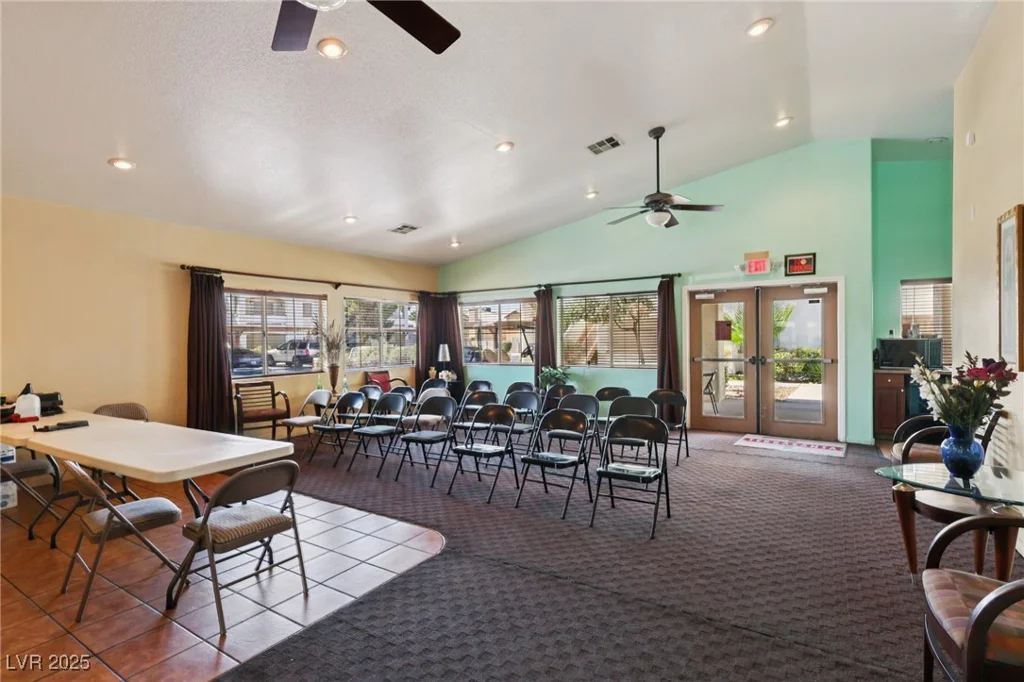 5655 Sahara, Las Vegas, NV 89142