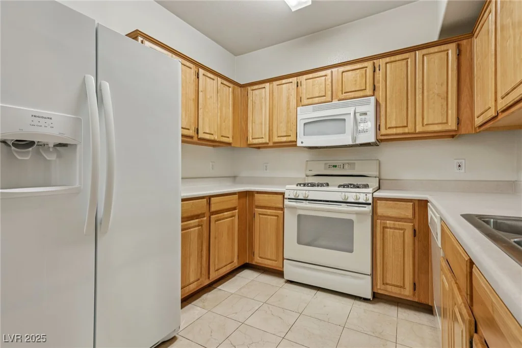 5655 Sahara, Las Vegas, NV 89142