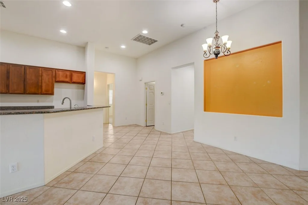 6460 Amanda Michelle, North Las Vegas, NV 89086