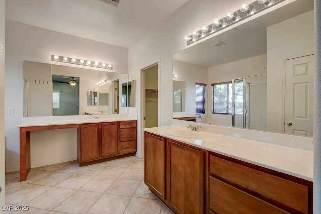 6460 Amanda Michelle, North Las Vegas, NV 89086