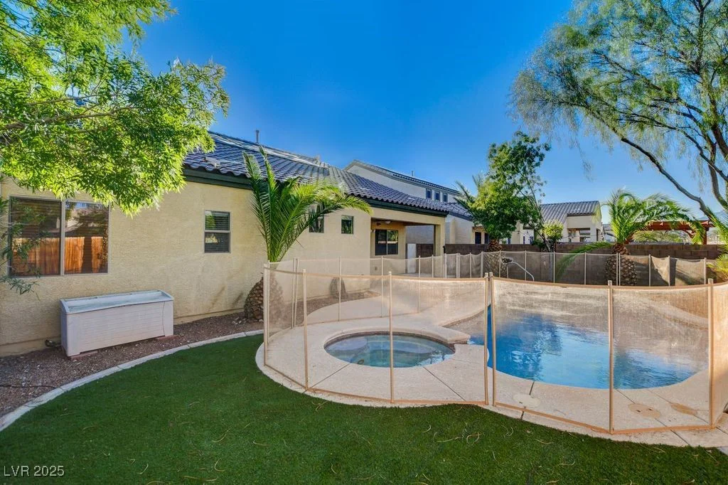 6460 Amanda Michelle, North Las Vegas, NV 89086