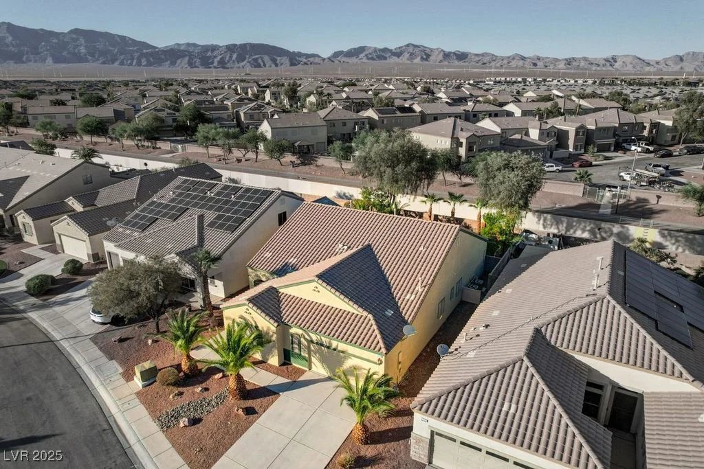 6460 Amanda Michelle, North Las Vegas, NV 89086
