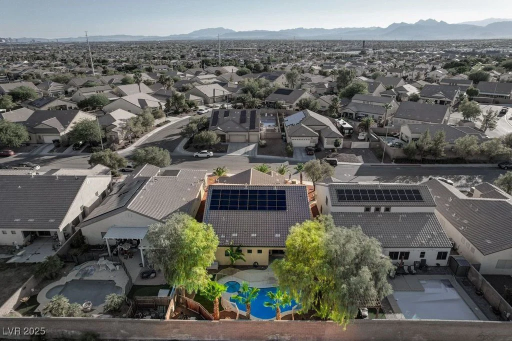 6460 Amanda Michelle, North Las Vegas, NV 89086