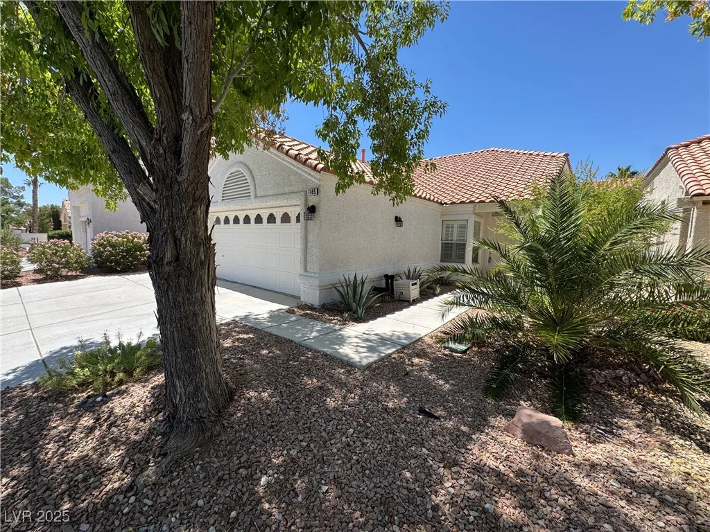 7465 Desert Flame, Las Vegas, NV 89149