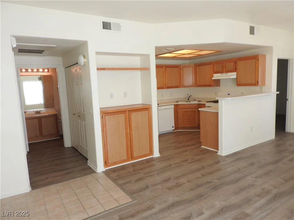 9470 Peace, Las Vegas, NV 89147