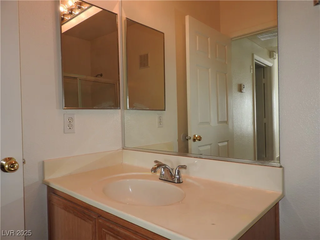9470 Peace, Las Vegas, NV 89147