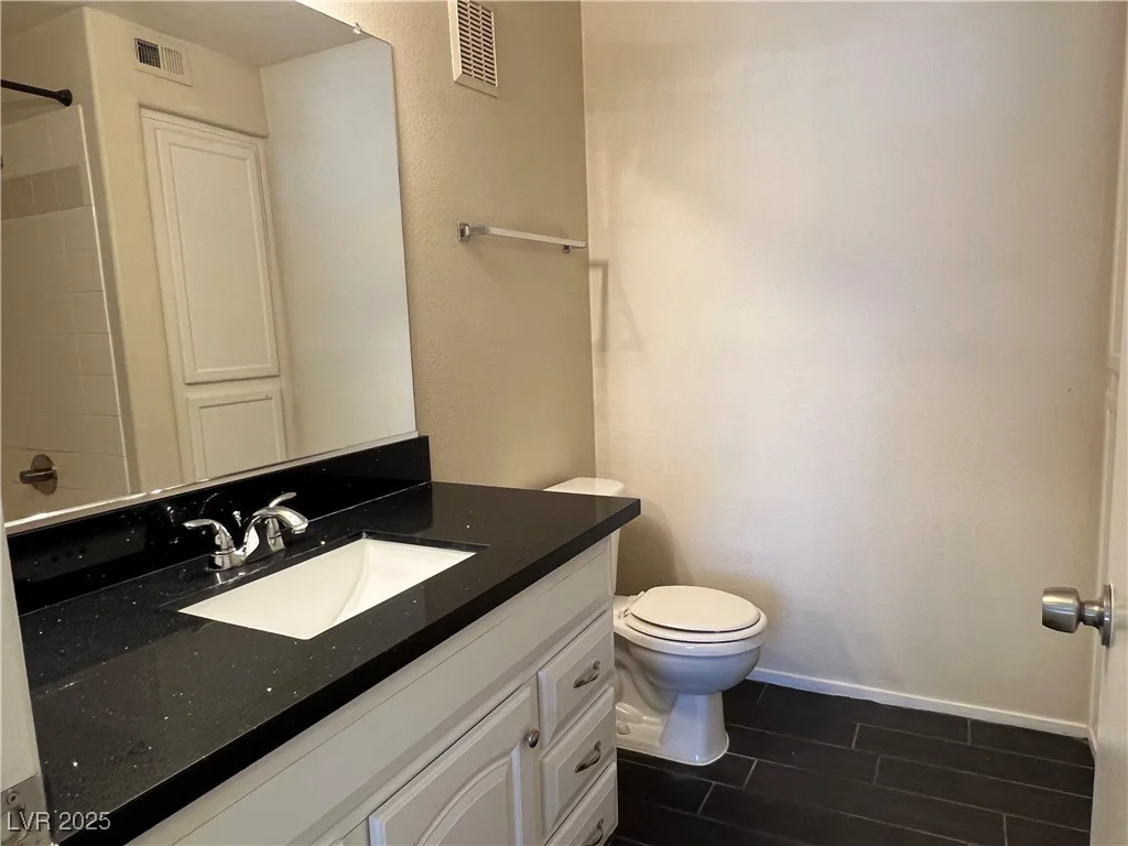 950 Seven Hills, Henderson, NV 89052