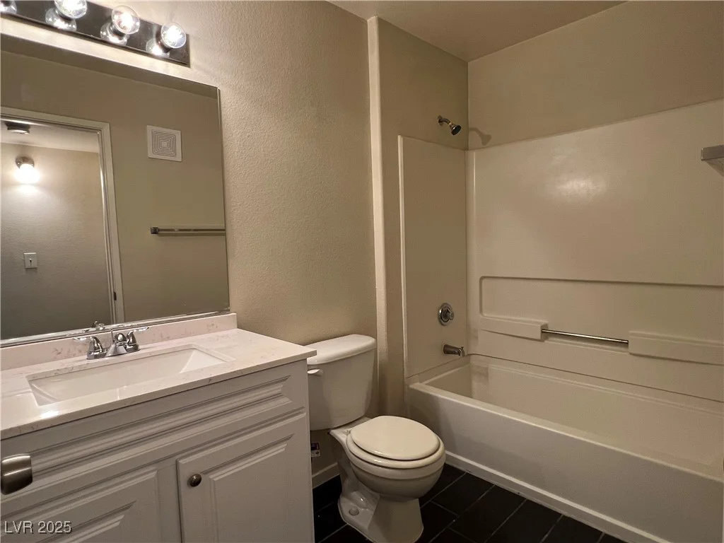 950 Seven Hills, Henderson, NV 89052