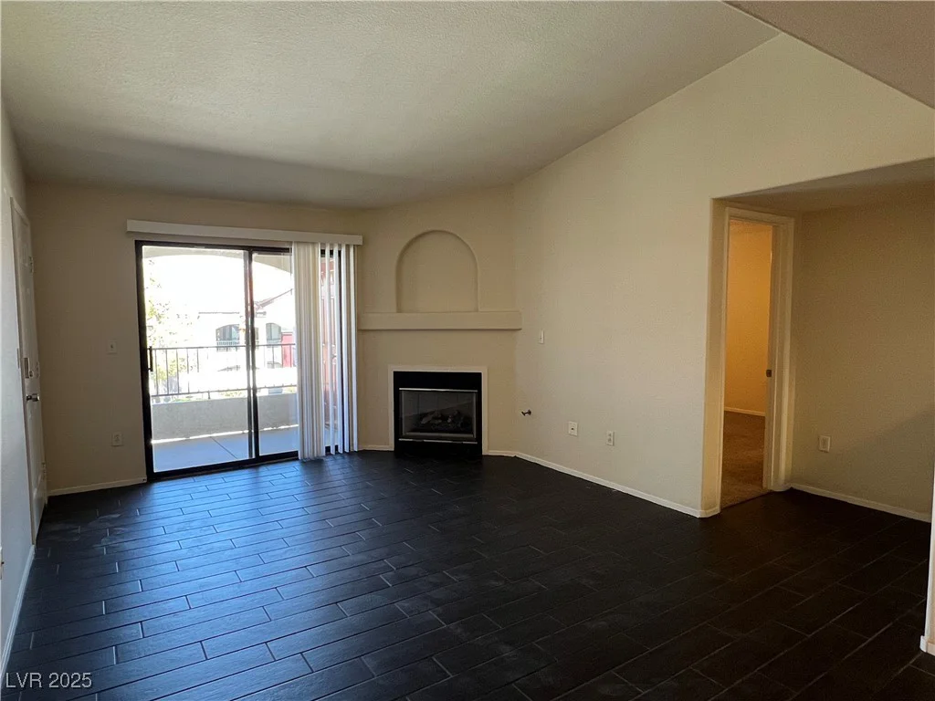 950 Seven Hills, Henderson, NV 89052