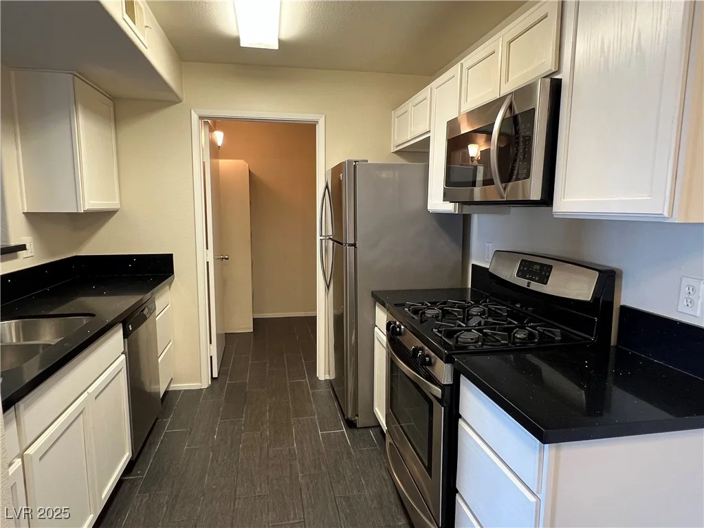950 Seven Hills, Henderson, NV 89052