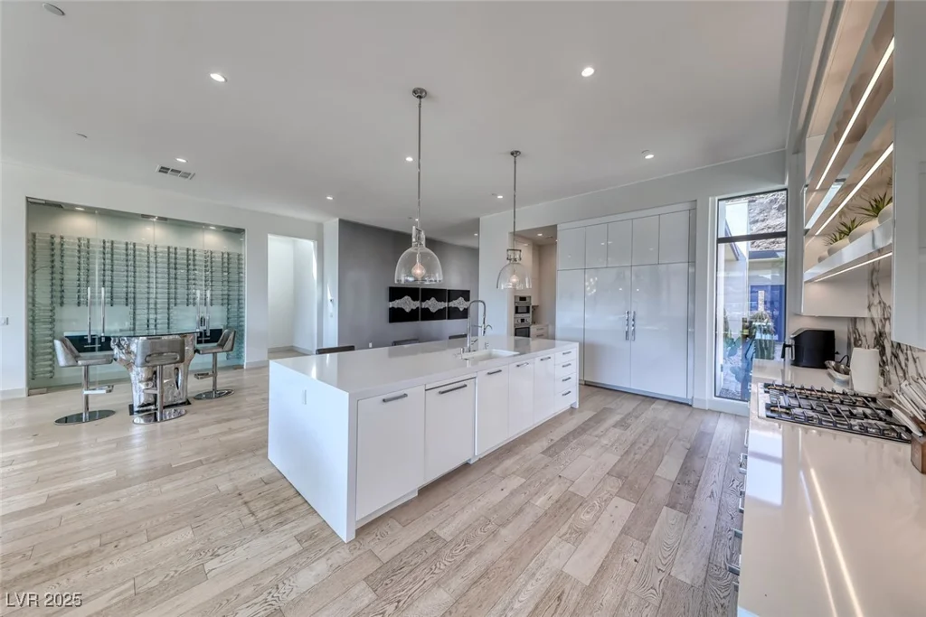672 Blackrock Rim, Henderson, NV 89012