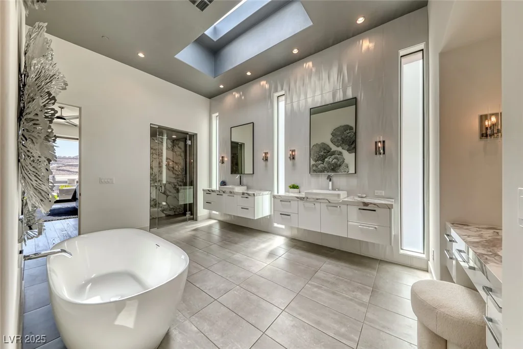 672 Blackrock Rim, Henderson, NV 89012