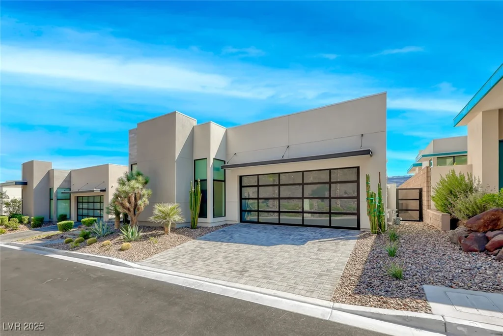 672 Blackrock Rim, Henderson, NV 89012