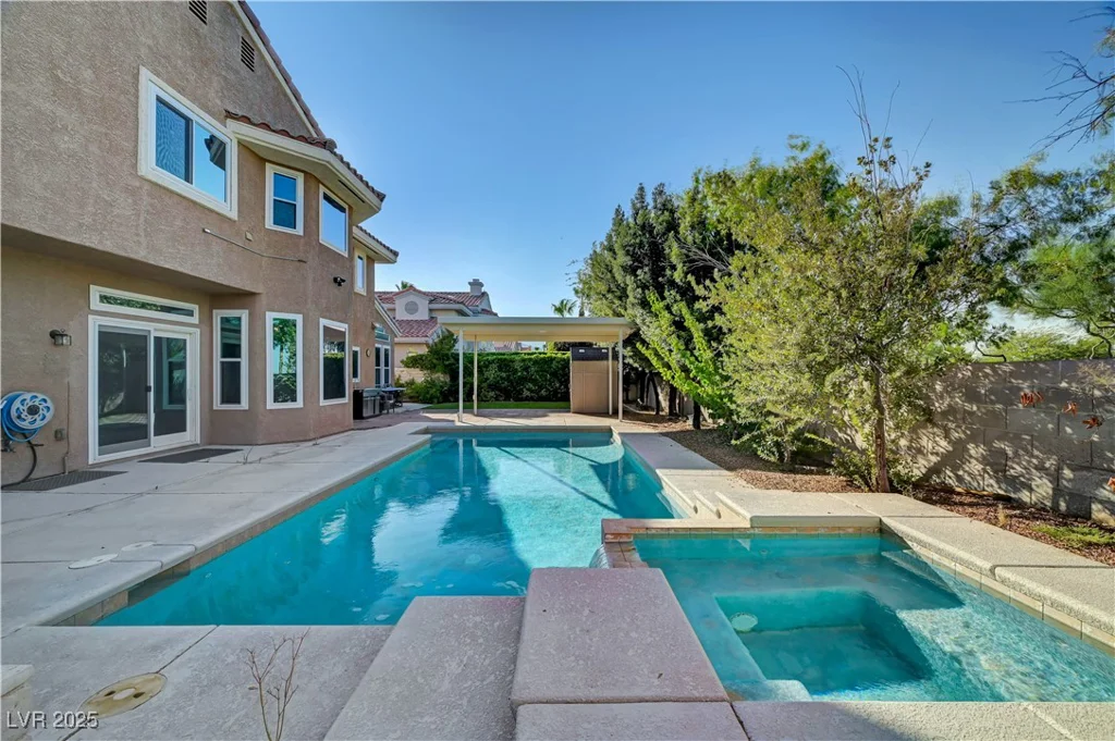 8904 Saint Pierre, Las Vegas, NV 89134