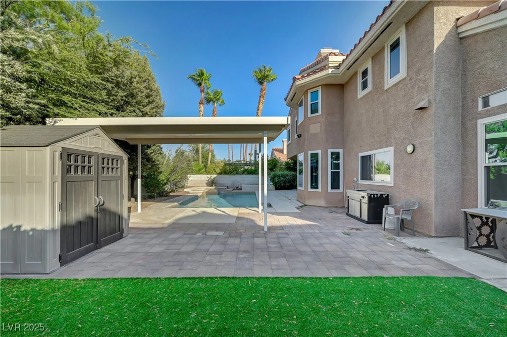 8904 Saint Pierre, Las Vegas, NV 89134