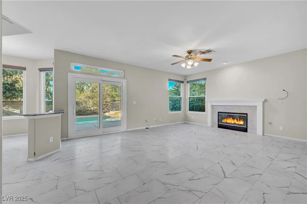 8904 Saint Pierre, Las Vegas, NV 89134