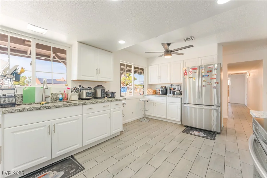 4775 New York, Las Vegas, NV 89104