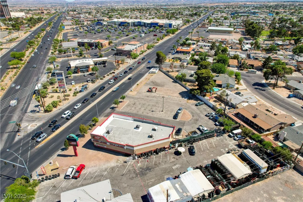 4241 Nellis, Las Vegas, NV 89121