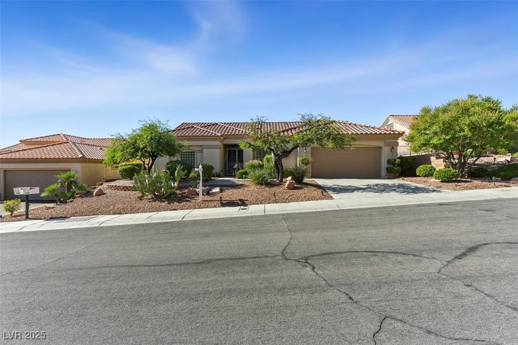 10505 Longwood, Las Vegas, NV 89134