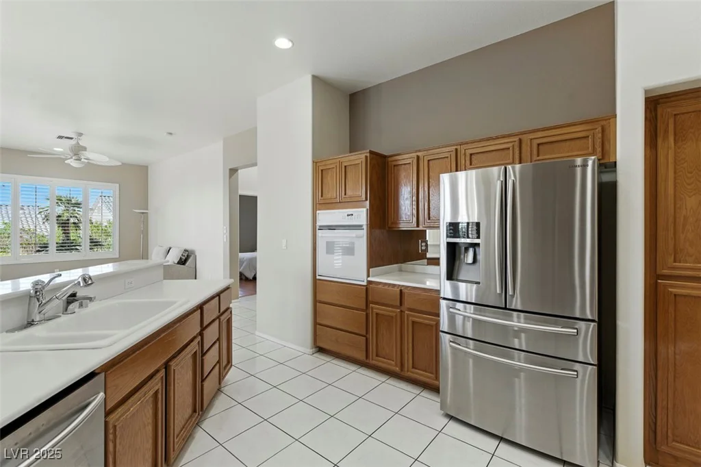 10505 Longwood, Las Vegas, NV 89134