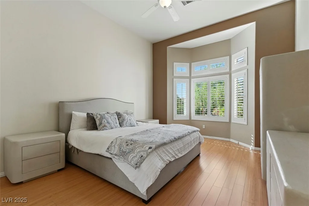 10505 Longwood, Las Vegas, NV 89134