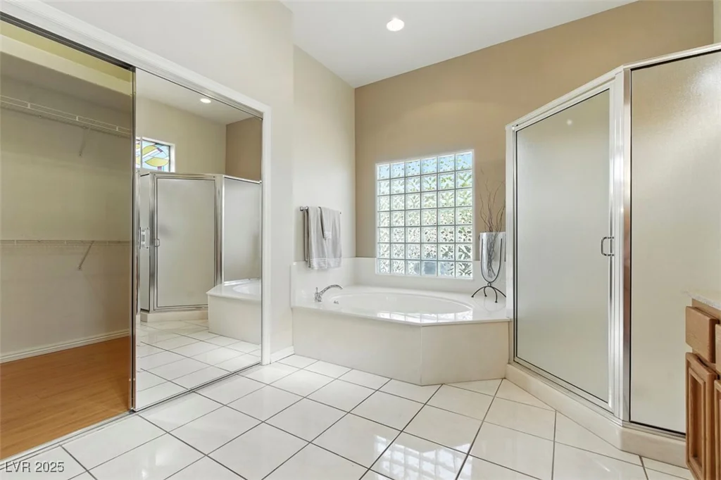 10505 Longwood, Las Vegas, NV 89134