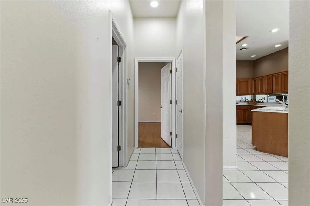 10505 Longwood, Las Vegas, NV 89134